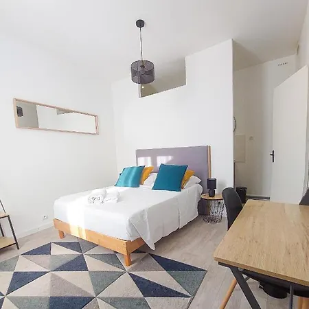 Apartment Artbleu -tout Confort - Ideal Pros - Proche Commerces Montlucon
