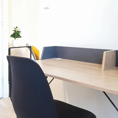 Artbleu -tout Confort - Ideal Pros - Proche Commerces Montlucon
